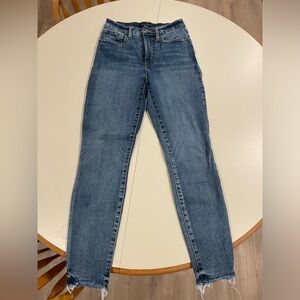The Lucky Brand Cropped Jeans